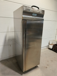 Refrigerator Ka Catering Equipment
